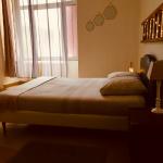 Trés grande chambre familiale dans maison en centre ville