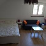 Suite meublée dans grande maison individuelle