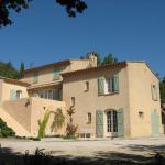 Studio indépendant en RDC de villa, parking