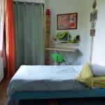 Chambre sur jardin chez l'habitant