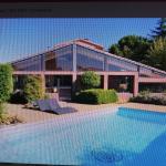 Dans maison d. Architecte loue suite parentale