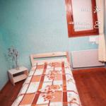 Chambre meublee ds maison