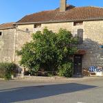 Chambre a louer tous confort dans très grande maison