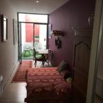 Belle chambre avec patio privé Nîmes centre ville