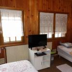 Chambre nu 3 / 2 Lits