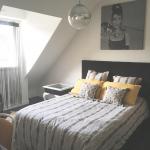 Chambre avec douche attenante à louer chez l’habitant