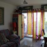 Chambre dans appartement avec jardin