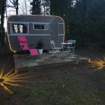 Loue caravane renovee sur notre terrain