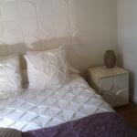 Chambre blanche pour étudiante, longue durée, chez l habitant