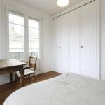 Chambre de 10m2 avec balconnet dans joli F4 traversant