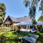 Chambre Bouleaux. Villa avec grand jardin