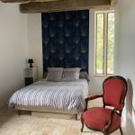 Chambre meublée dans maison d’hôtes