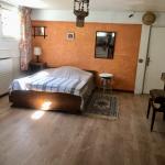 A Little Piece of Heaven/ woman only