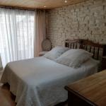 Chambre avec salle de douche privative et entrée indépendante