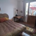 Chambre dans maison avec vue sur les Pyrénées