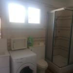 Chambre à louer dans maison avec jardin et piscine