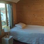 PETITE CHAMBRE + DOUCHE PRIVATIVE pour ETUDIANTE