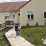 Chambre de 12 m² dans le sud 77 ( pres de fontainebleau  10 km )