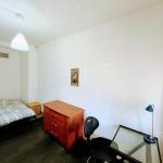 Chambre meublée en colocation