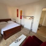 Chambre Moulin rouge, avec salle de bain privée,  Appartement Commun