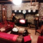 Grande chambre avec SdB .  entrée autonome. Salon en dessous