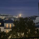 Chambre avec balcon et vue sacré-cœur (paris - 75017)