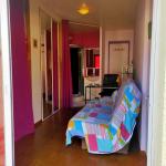 Chambre équipée indépendante dans vill