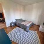 Location chambre spacieuse dans environnement familiale