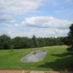 Très grande chambe avec salle de bain et wc privés à Ecully
