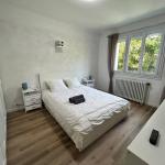 Chambre dans Gde maison, proche RER A -univ-Gdes Ecoles