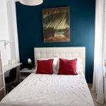 Chambre calme et lumineuse avec sdb privée