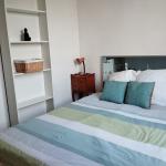 Chambre et salon privatif pour étudiante à Tours