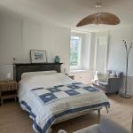 Chambre et salle de bains privées