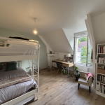 Chambre lumineuse de 12 m² dans une grande maison à Senlis