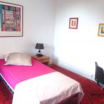 Chambre galet gris, cuisine, SDE, parking, 10km sud ouest de Lyon