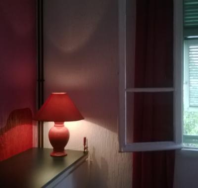 CHAMBRE POUR ETUDIANTE