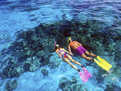 Bungalow bord de plage face Nosy Bé