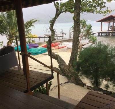 Bungalows bord de mer et plage privative