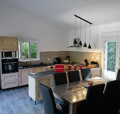 Carcasssonne (15 mn) - Gîte de 100M2, piscine sécurisée, Pool house ,