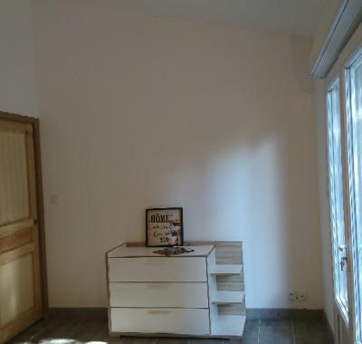 Carcasssonne (15 mn) - Gîte de 100M2, piscine sécurisée, Pool house ,