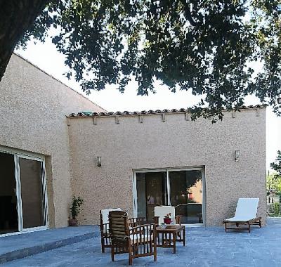 Carcasssonne (15 mn) - Gîte de 100M2, piscine sécurisée, Pool house ,