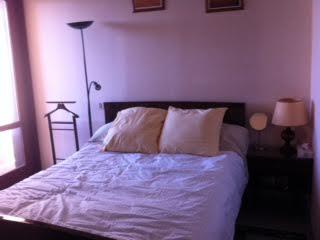 Chambre meublée de 12 m2 équipée avec un bail de 1an