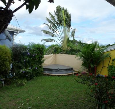 Grande Chambre rénovée climatisée