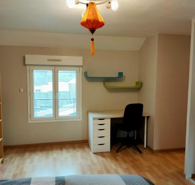 Chambre meublée de 15 m2 à louer