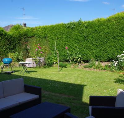 Meublé F1 avec accès jardin