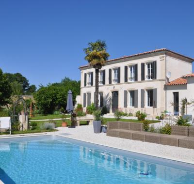 Chambres spacieuses et calmes en Charente-Maritime - La Bonotière