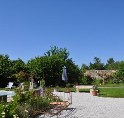 Chambres spacieuses et calmes en Charente-Maritime - La Bonotière