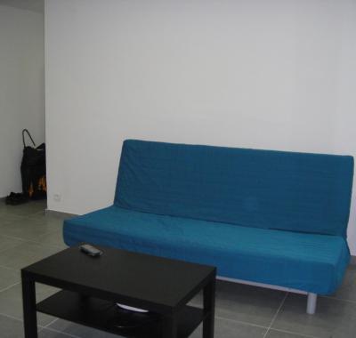APPARTEMENT ENTIER MEUBLE T 3 NEUF/ Bord de mer/ SEMAINE - AU MOIS