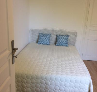 Chatou chambre avec salle de bain (turqoise)