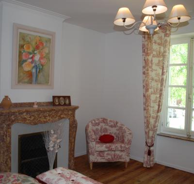 Jolie chambre romantique près de Carcassonne